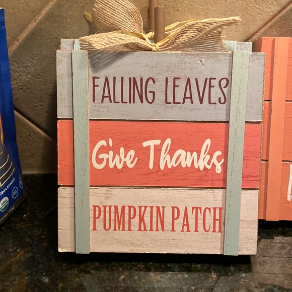 Fall wooden sign. Small 6X6. - Picture 1 of 1